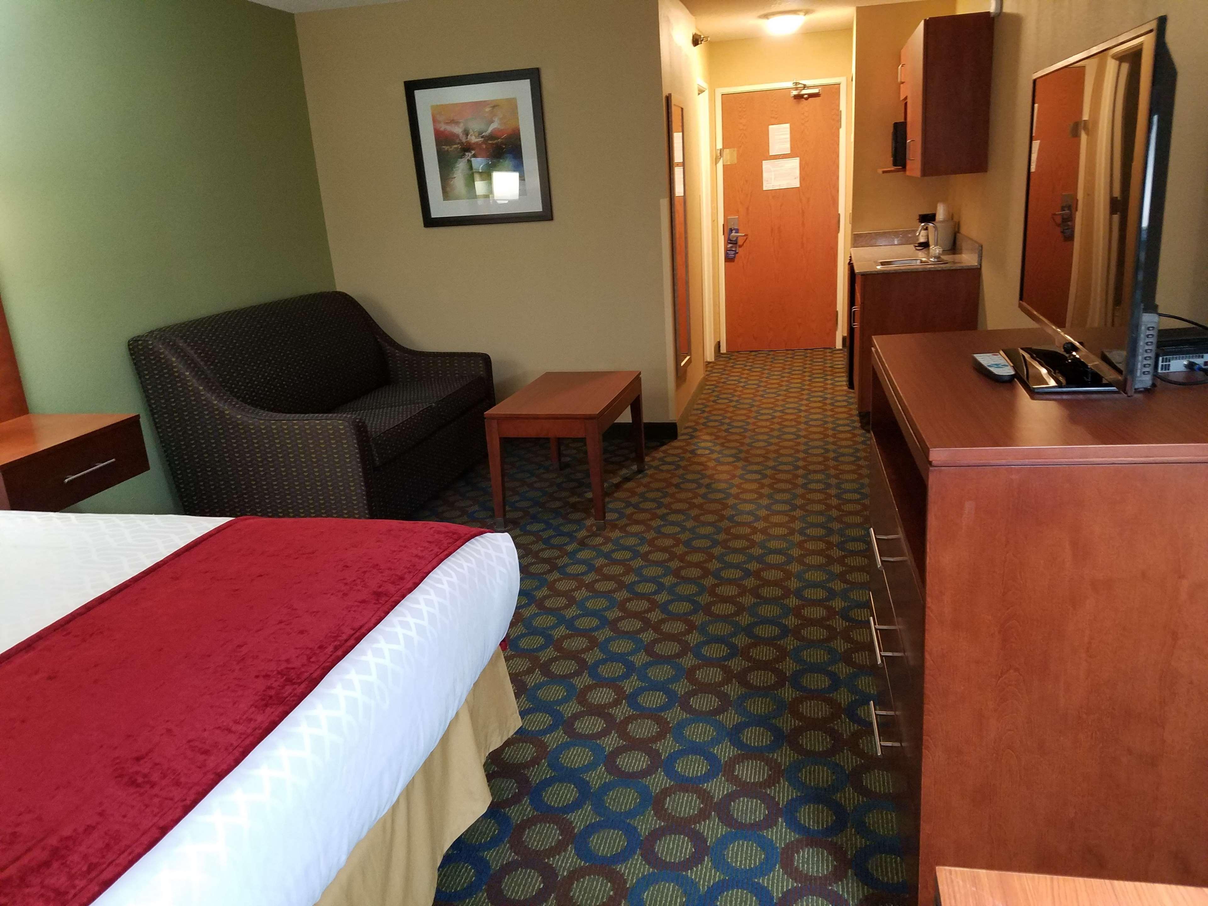 Best Western Troy Hotel Exterior photo