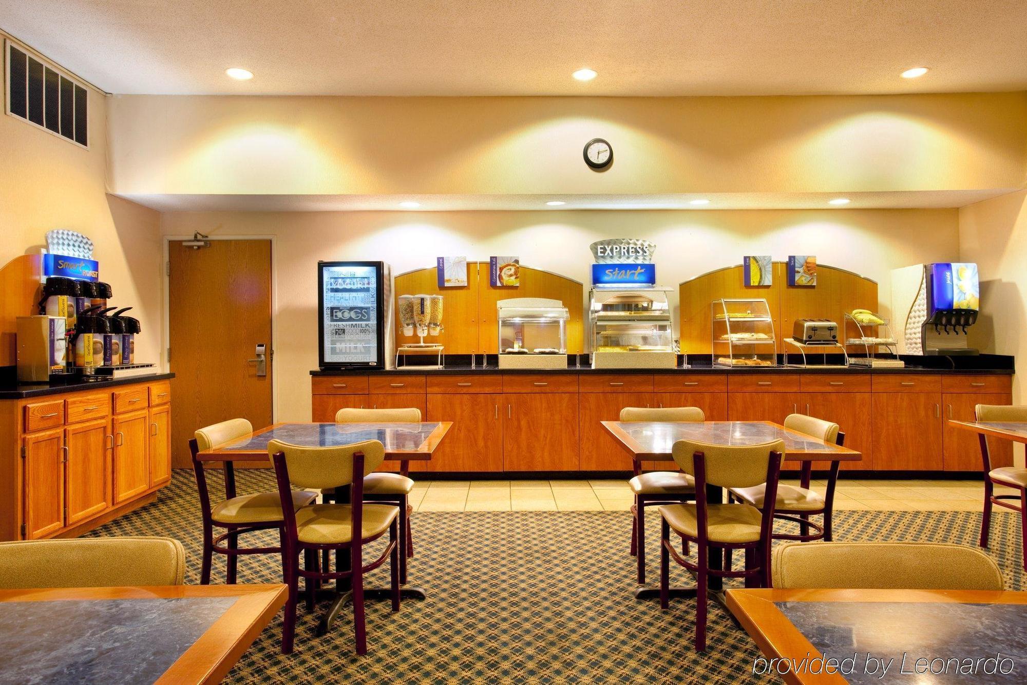 Best Western Troy Hotel Exterior photo